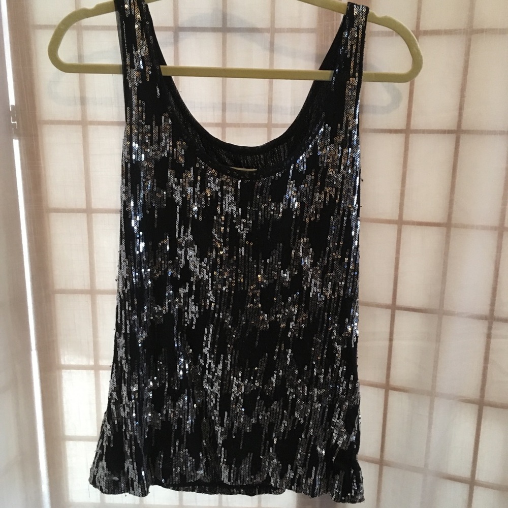 5/$30 Calvin Klein Silver sequin tank